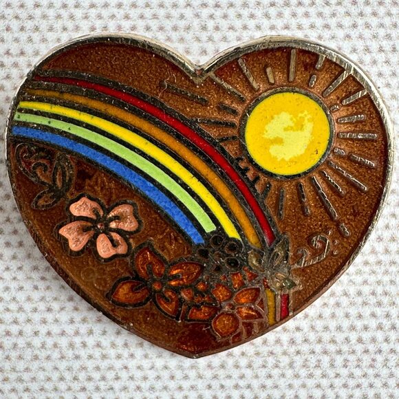 Vintage Enamel Heart Pin W/ Rainbow Sun & Flowers Design 1" Size Gold Tone Back - Picture 8 of 9